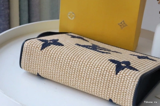 Affordable Raffia Pouch Toiletry Monogram VUITTON LOUIS 0806